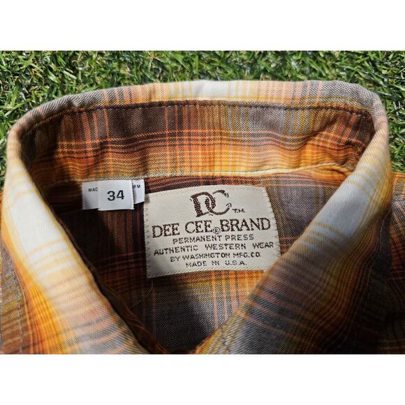 Vintage Dee Cee Pearl Snap Shirt Women's 34 USA Orange Red Plaid Western EUC - Picture 4 of 8